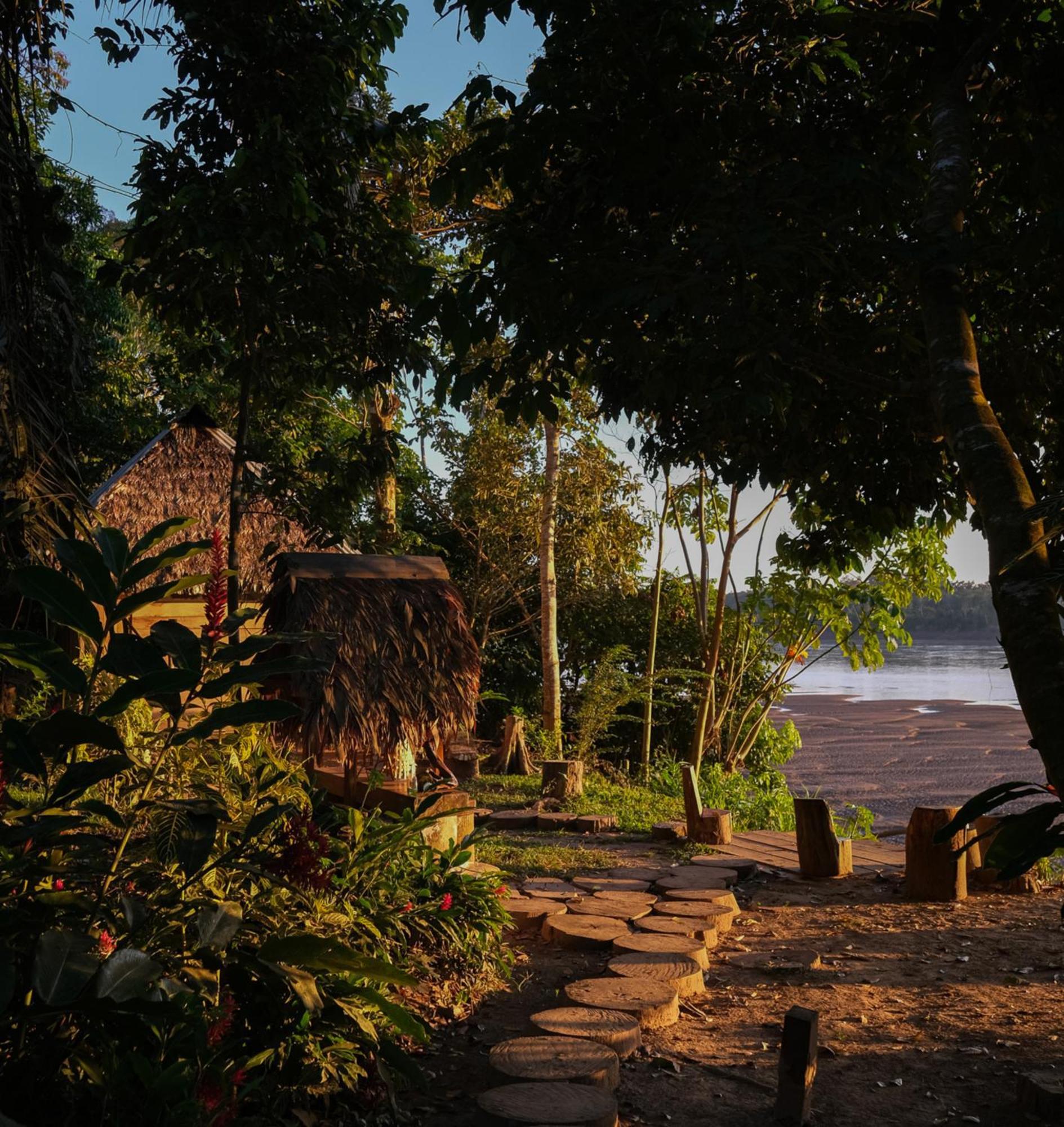 Lodge Ecolucerna Tambopata Puerto Maldonado