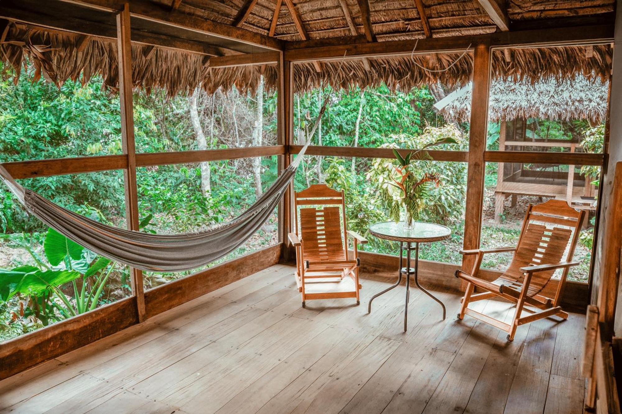 Lodge Ecolucerna Tambopata